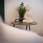 Mainline Retreat Zentral Mit Eigenem Parkplatz *