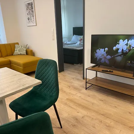 Appartement Mainline Retreat Zentral Mit Eigenem Parkplatz Amberg