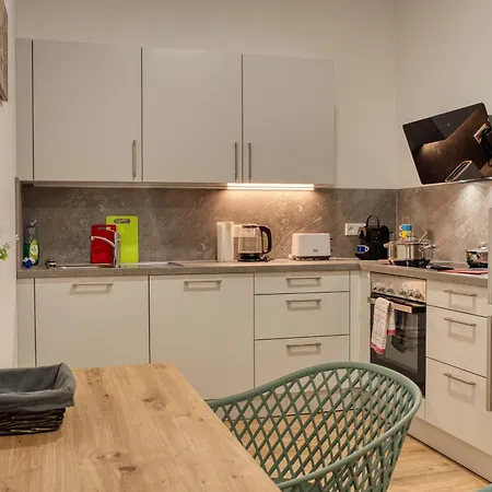 Appartement Mainline Retreat Zentral Mit Eigenem Parkplatz *