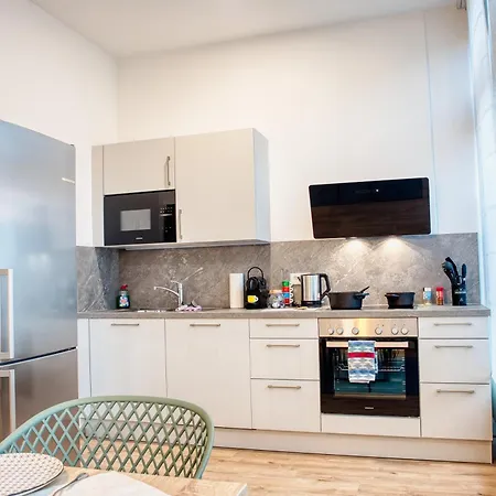 Apartment Mainline Retreat Zentral Mit Eigenem Parkplatz *